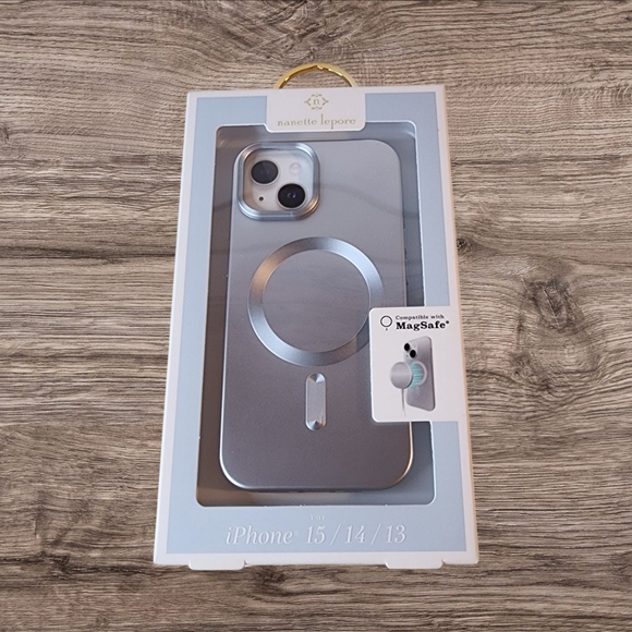 Nanette Lepore Silver iPhone 13/14/15 MagSafe Cell Phone Case - Picture 1 of 8